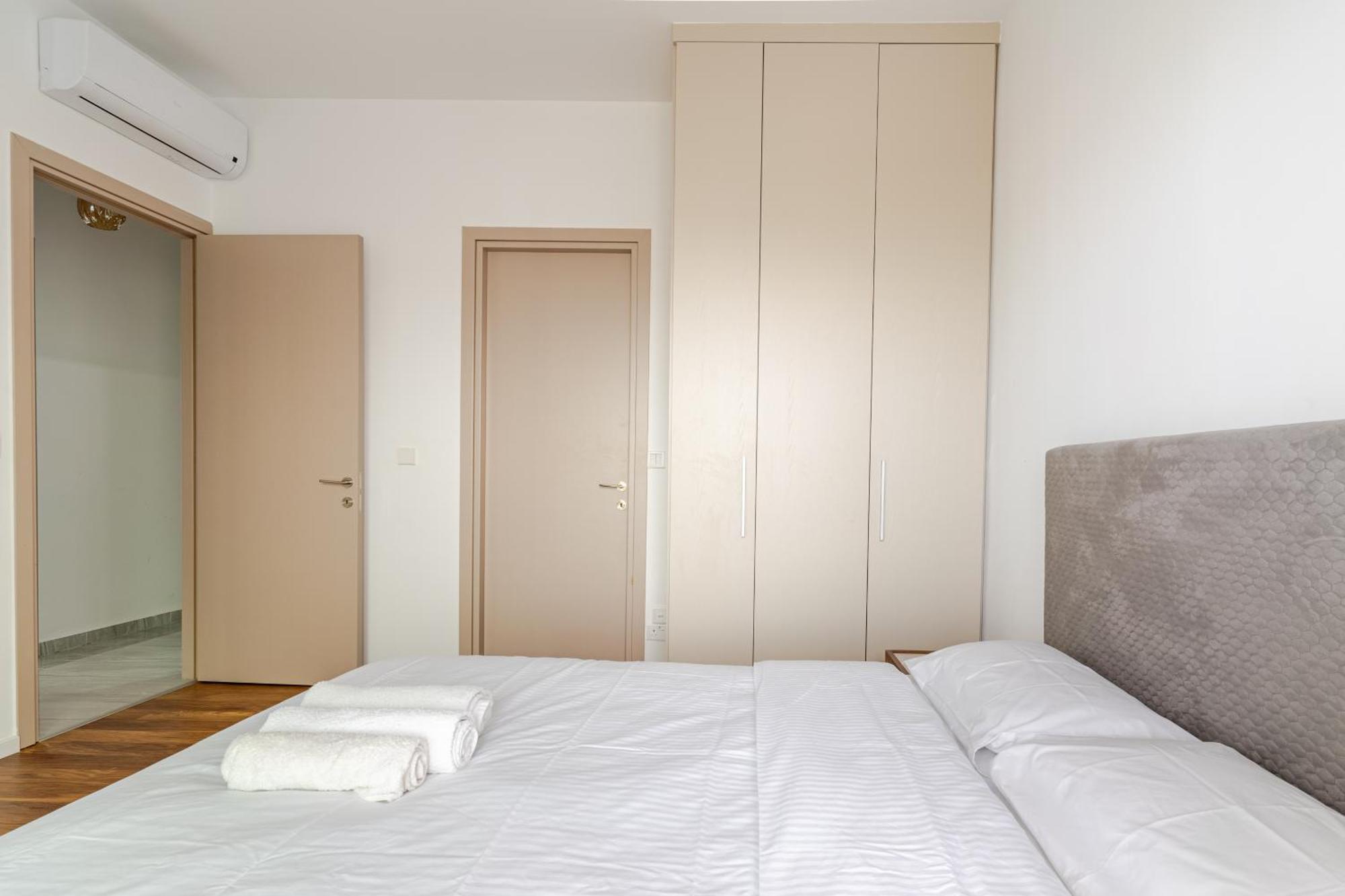 Yamas Urban Living Zakaki Pool Penthouses & Apartments Limisso Esterno foto