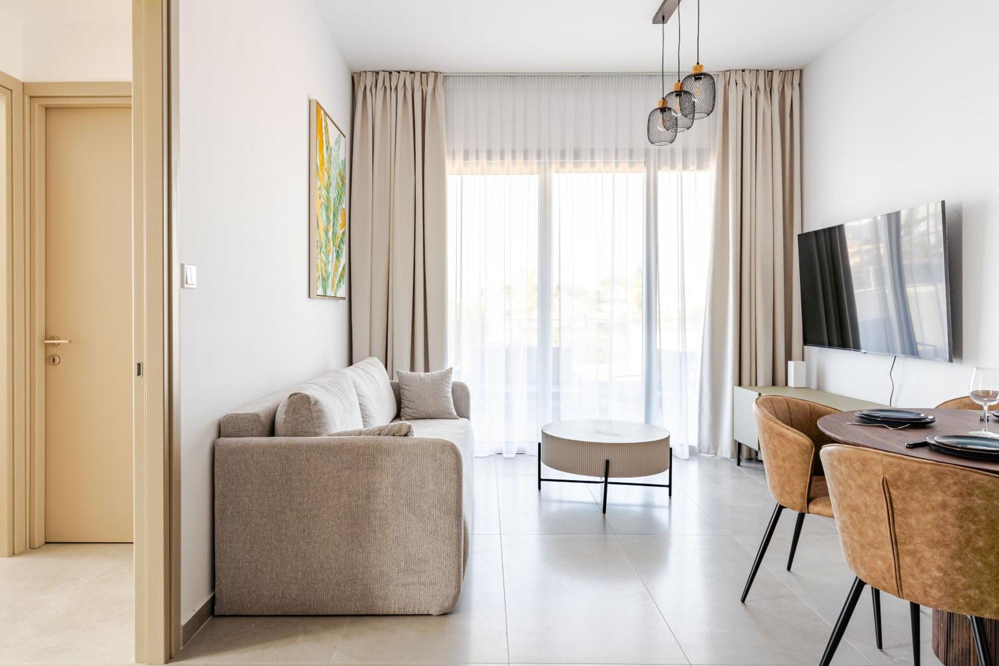 Yamas Urban Living Zakaki Pool Penthouses & Apartments Limisso Esterno foto